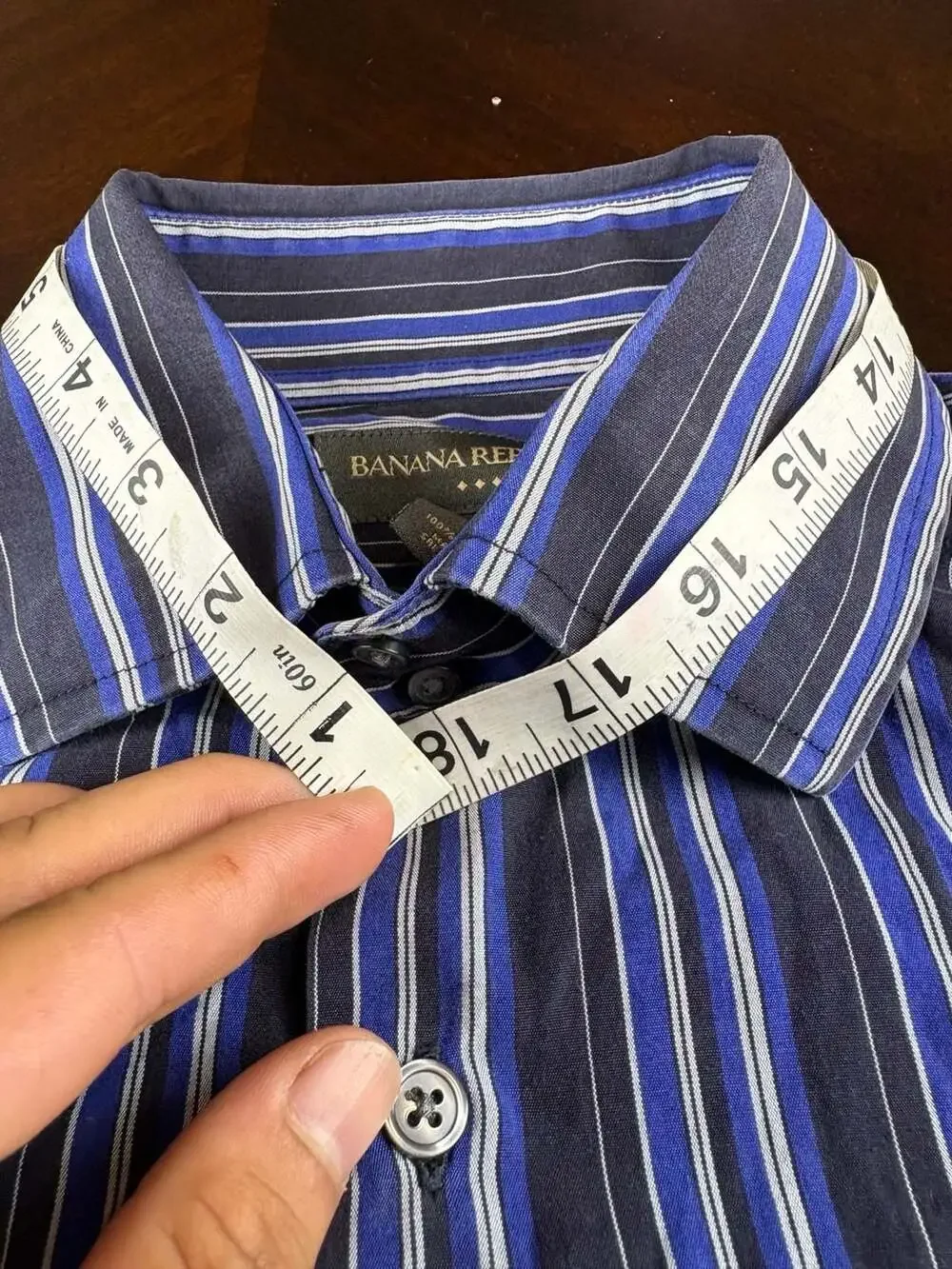 Banana Republic Men’s Medium Striped Long Sleeve Button Down Shirt 100% Cotton